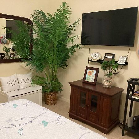 Cozy & Spacious Condo 10Min Walk To Beach Саут Падре Алънд Екстериор снимка