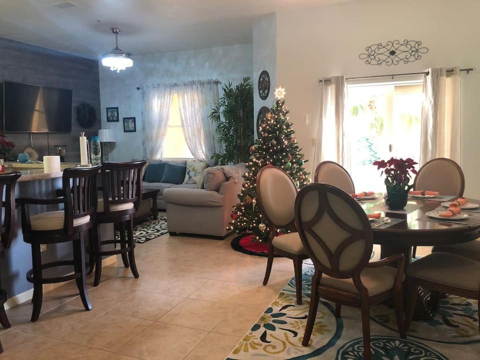 Cozy & Spacious Condo 10Min Walk To Beach Саут Падре Алънд Екстериор снимка